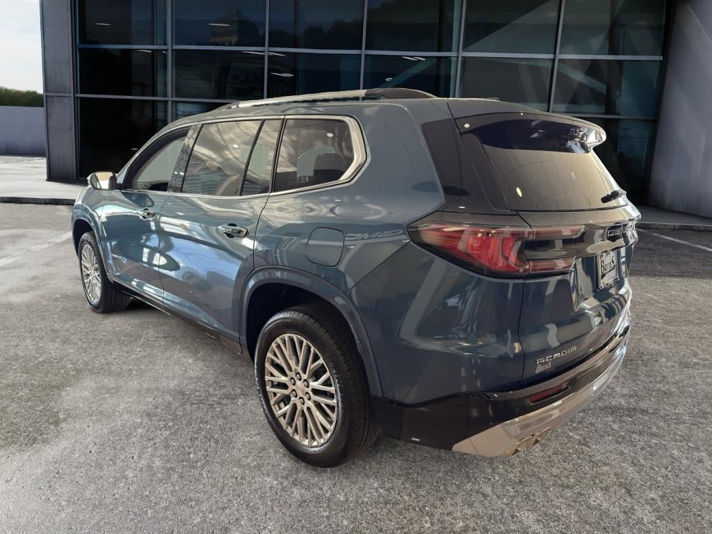 New 2026 GMC Acadia Denali w/ Super Cruise Package image 4