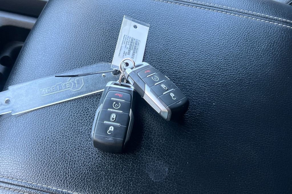 Used 2021 RAM 1500 Big Horn image 12