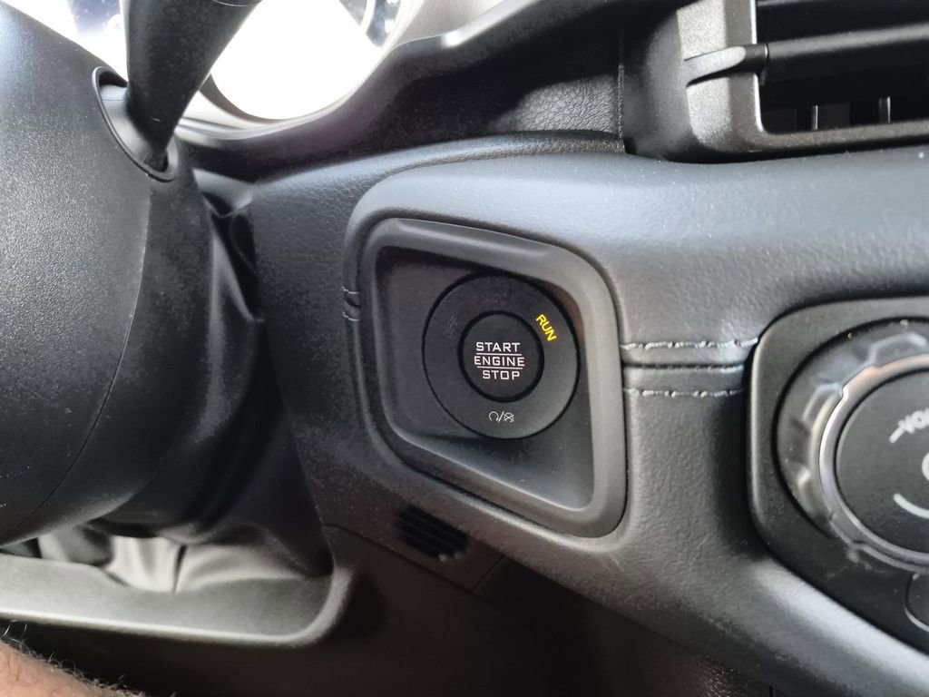 New 2026 Jeep Wrangler Unlimited Rubicon image 16