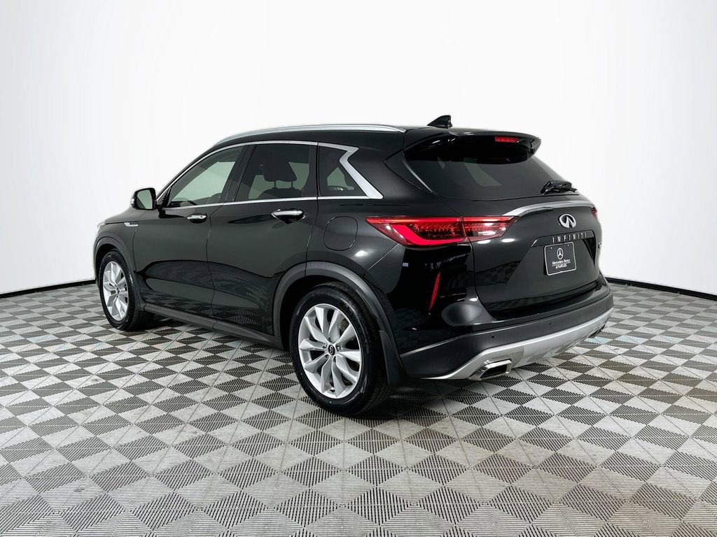 Used 2019 INFINITI QX50 Essential w/ Premium Heat Package AWD/4WD image 5