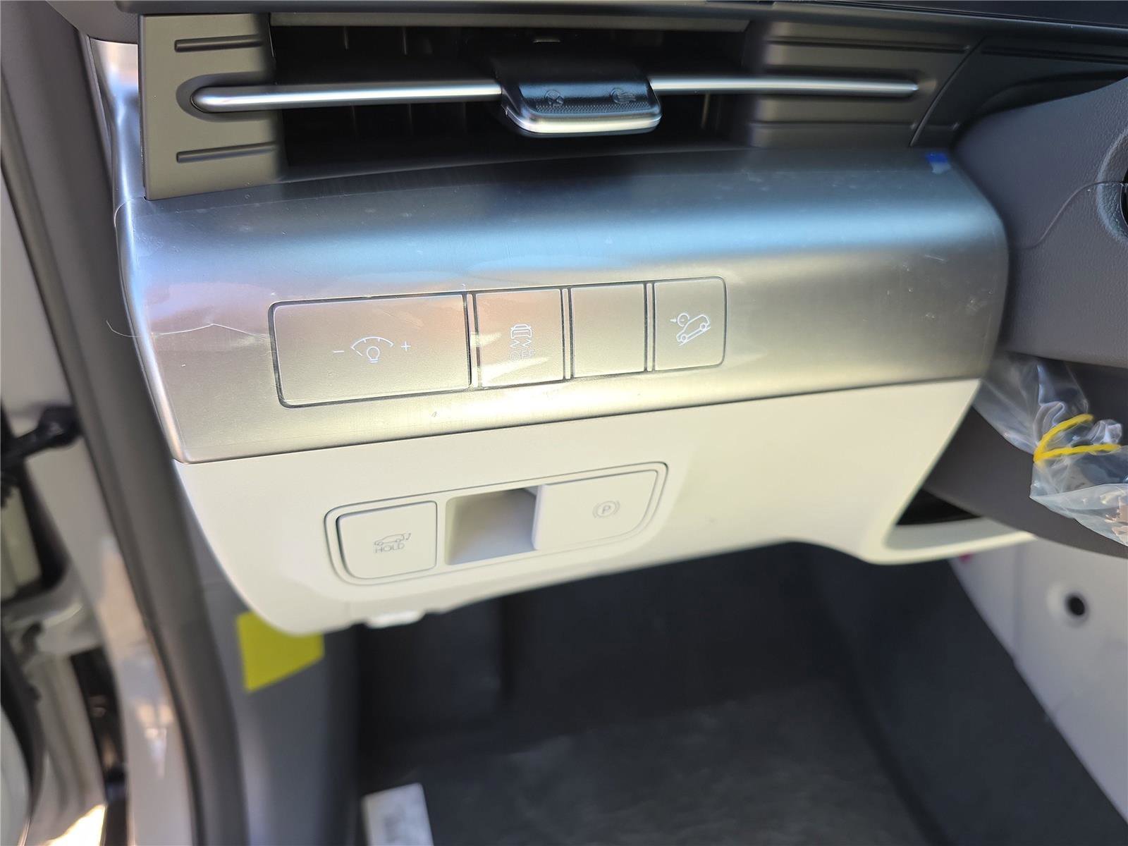 New 2026 Hyundai Kona Limited image 12