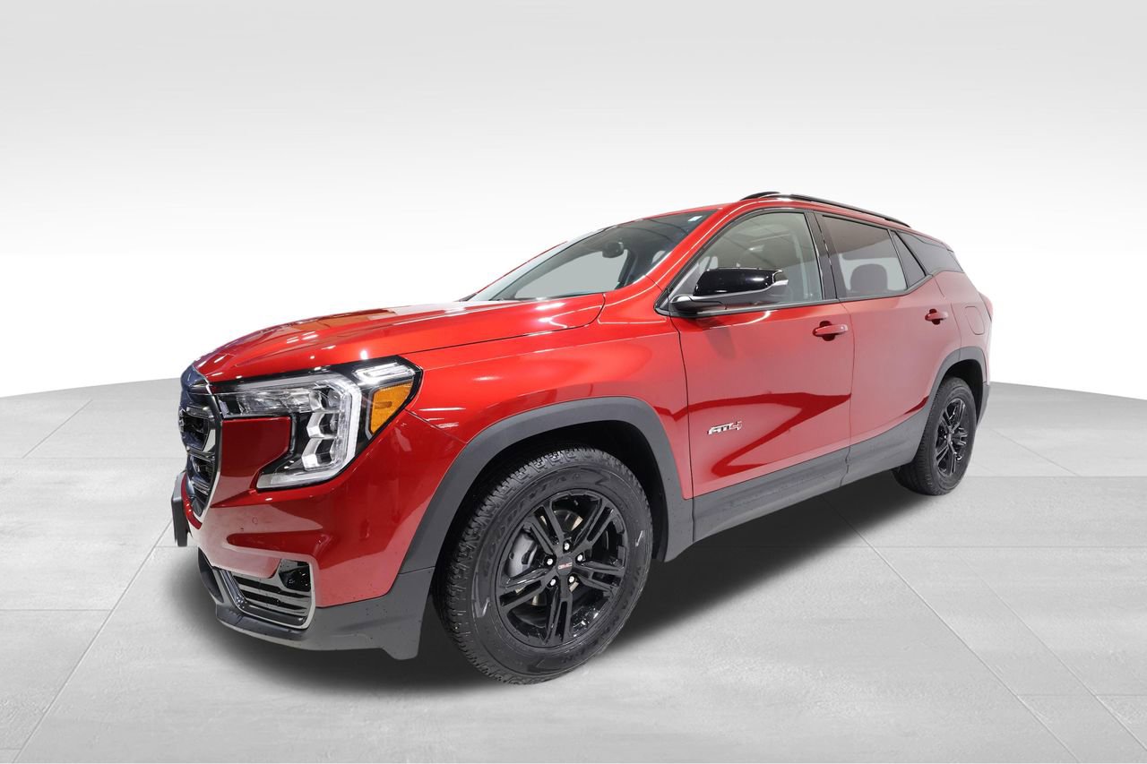 Certified 2024 GMC Terrain AT4 w/ Infotainment Package II AWD/4WD image 8