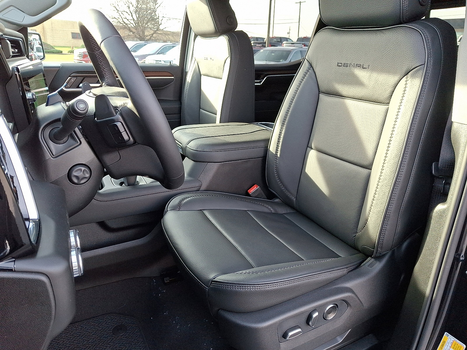 New 2026 GMC Sierra 1500 Denali w/ Technology Package image 6