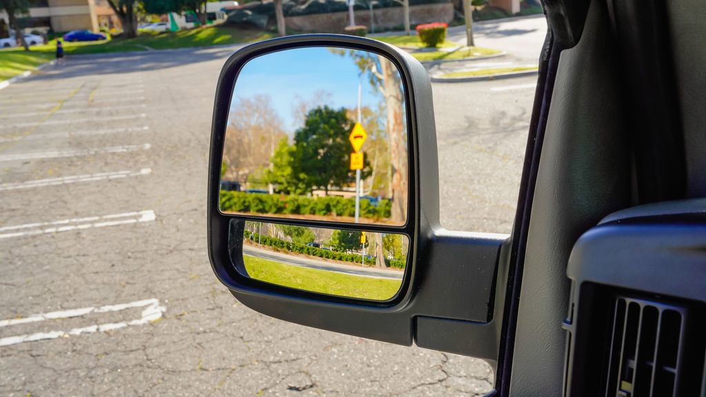 Used 2024 GMC Savana 2500 w/ Driver Convenience Package image 14