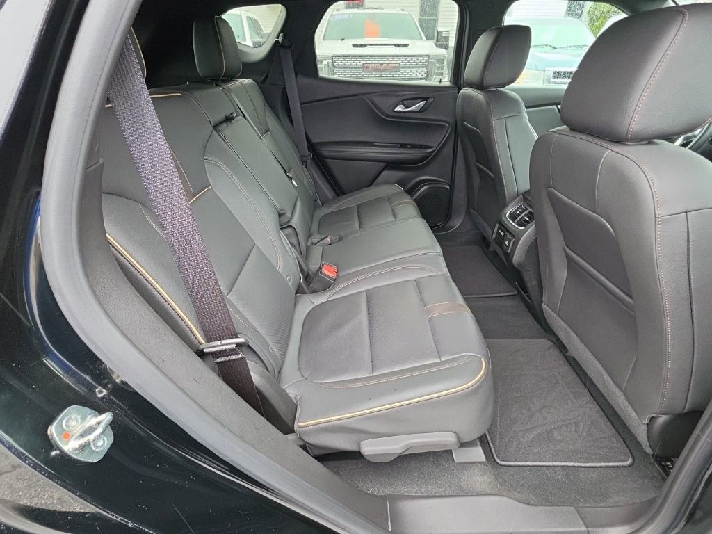 Certified 2023 Chevrolet Blazer Premier w/ Driver Confidence II Package image 33