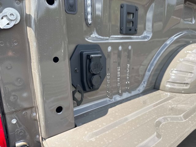 New 2026 Ford F350 Lariat w/ Chrome Package AWD/4WD image 13