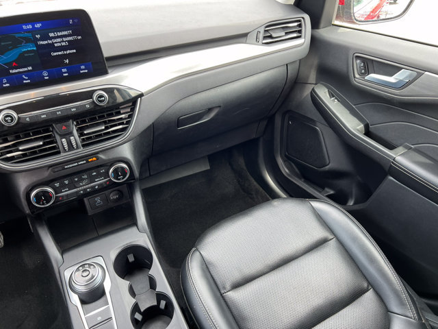 Used 2022 Ford Escape Titanium AWD/4WD image 37