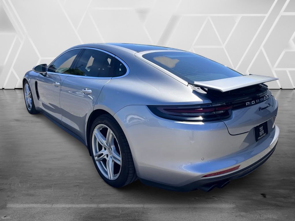 Used 2017 Porsche Panamera 4S image 9