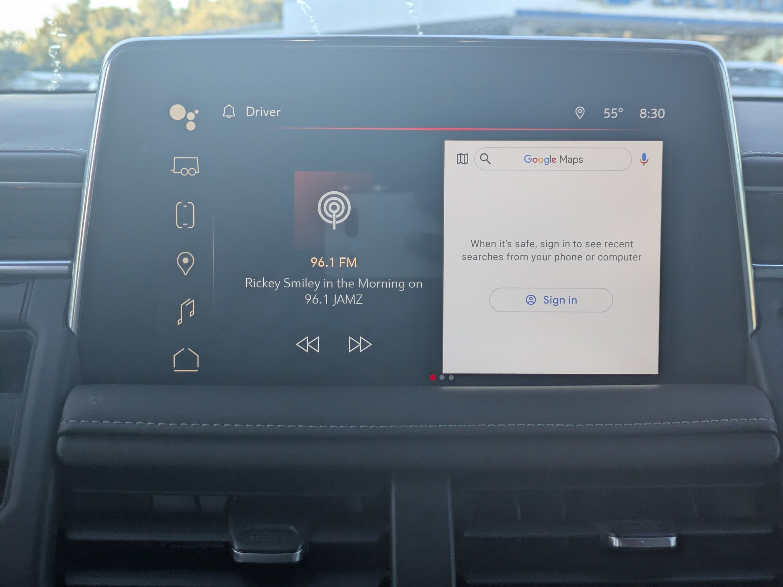 Used 2022 GMC Yukon SLT w/ SLT Premium Package image 17