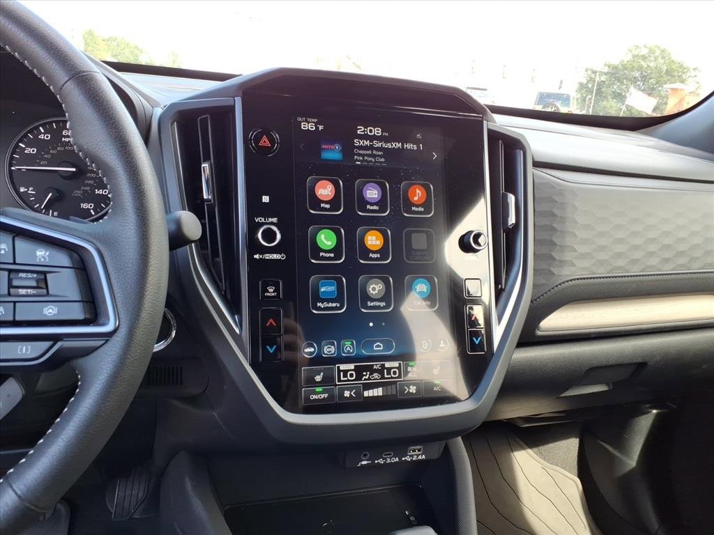 Used 2025 Subaru Forester Limited image 12