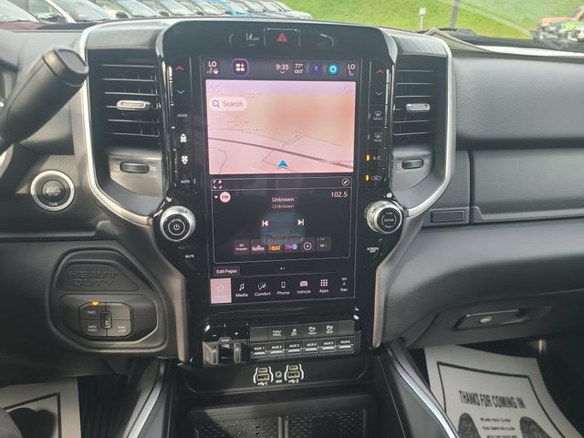 New 2026 RAM 2500 Big Horn AWD/4WD image 17