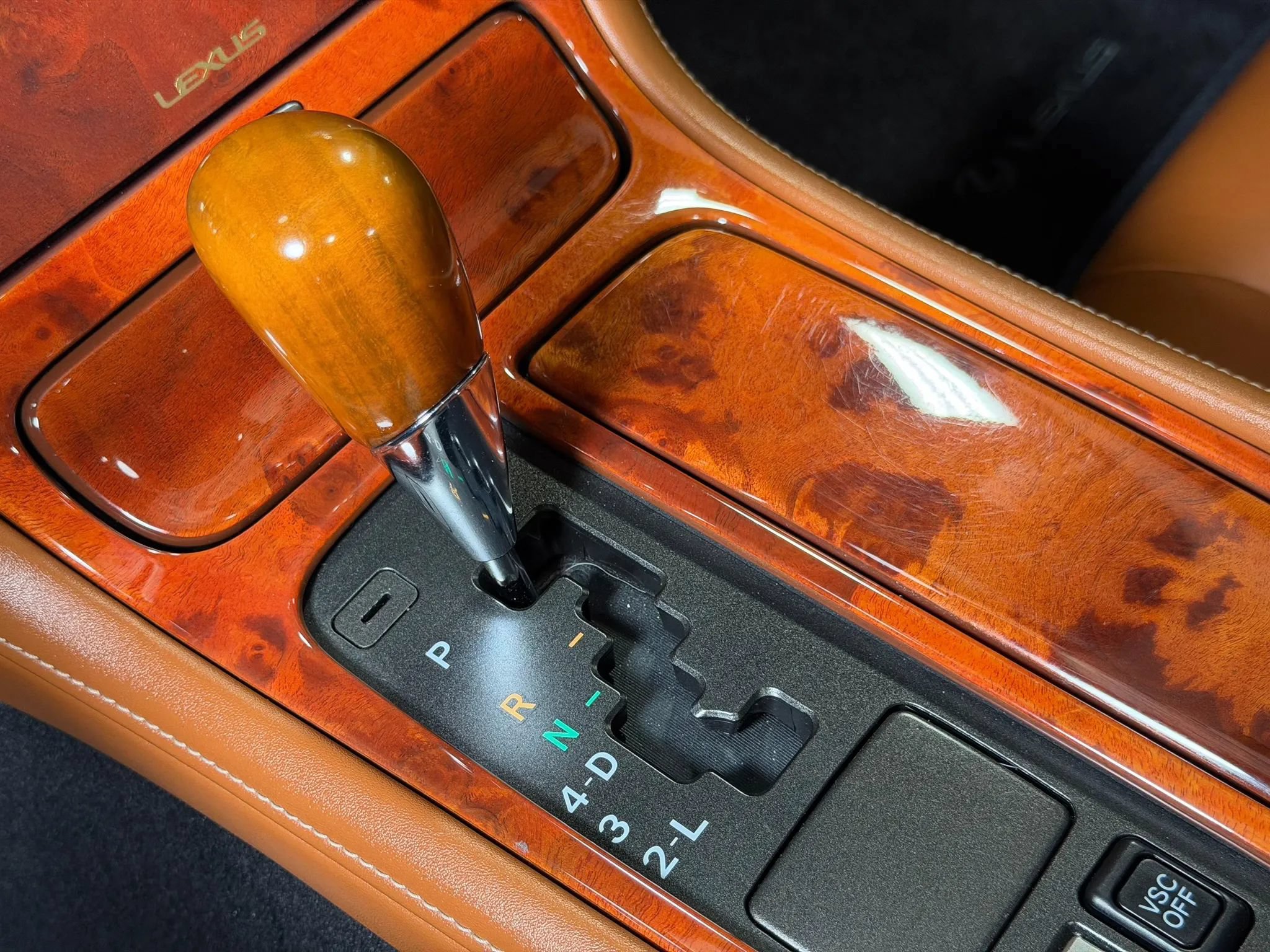 Used 2004 Lexus SC 430 Convertible RWD image 16