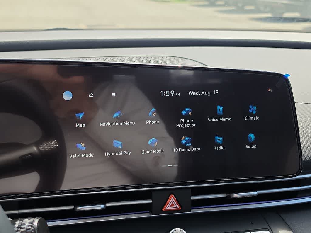 New 2026 Hyundai Elantra Limited FWD image 30