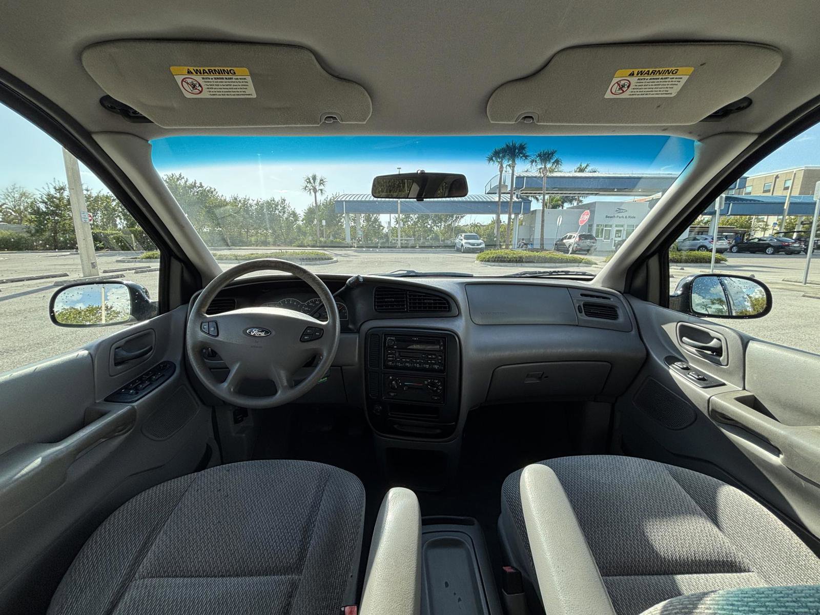 Used 2002 Ford Windstar LX image 10