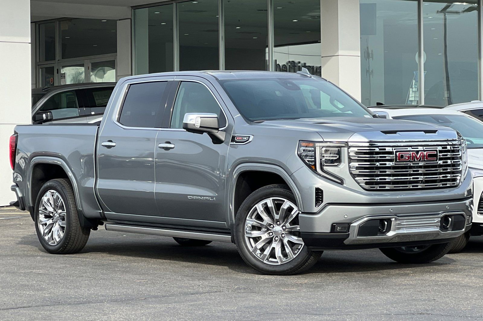 New 2026 GMC Sierra 1500 Denali w/ Denali Reserve Package AWD/4WD image 2