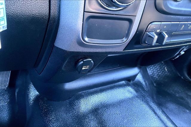 Used 2020 RAM 1500 Tradesman w/ Chrome Appearance Group image 16