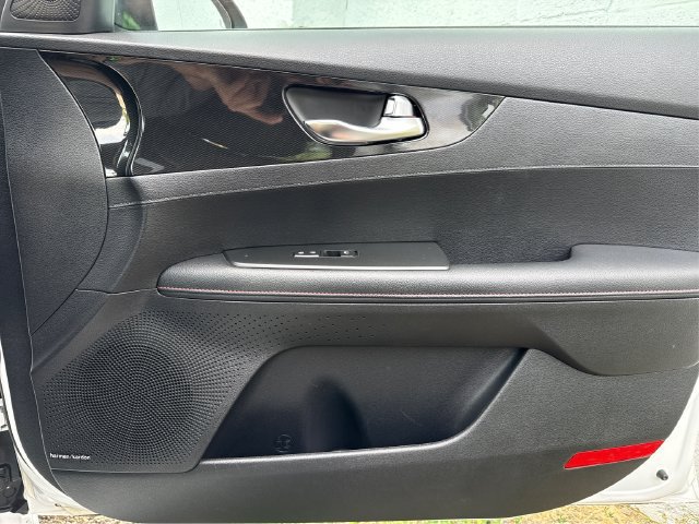 Used 2022 Kia Forte GT FWD image 24