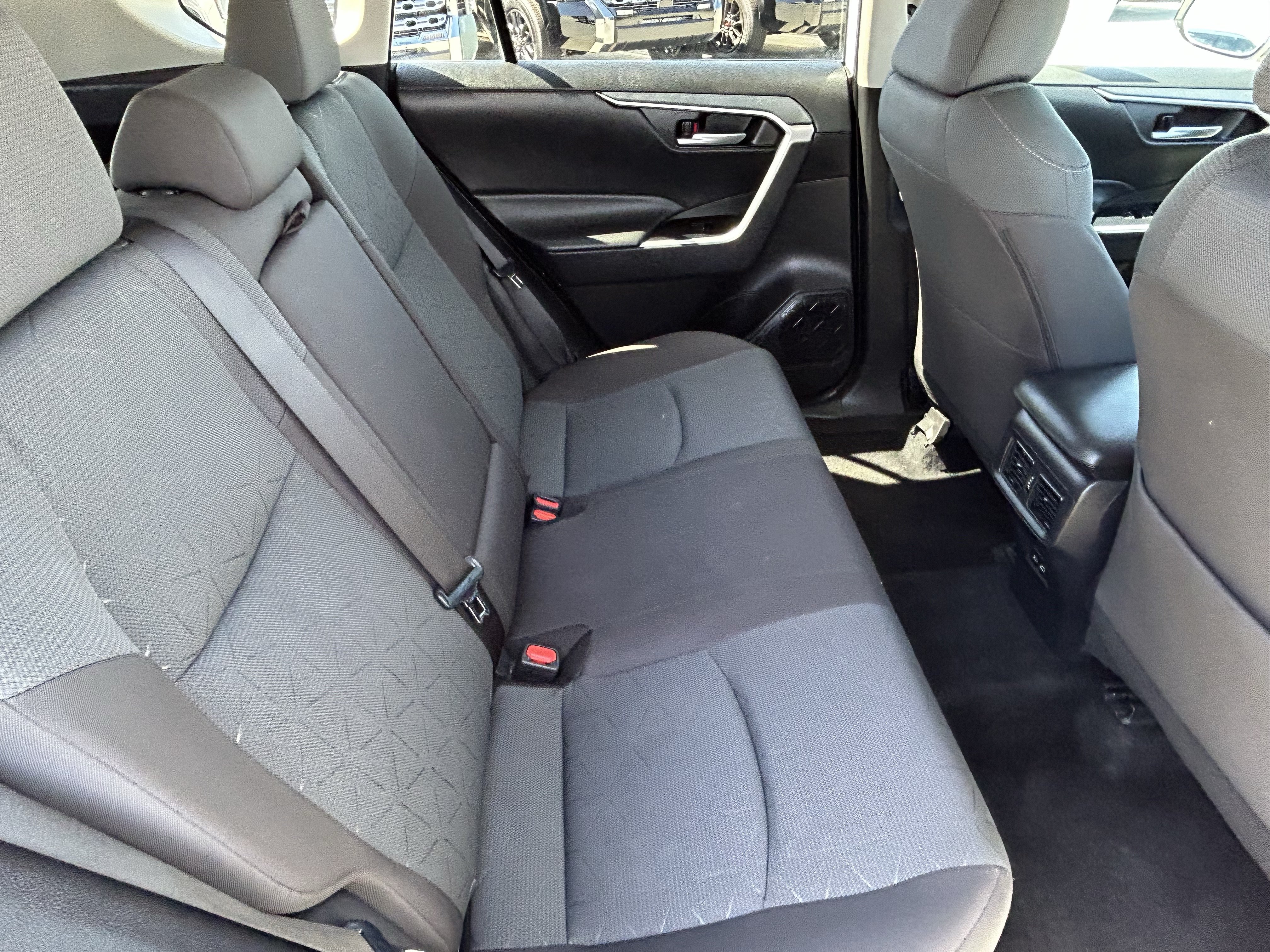 Certified 2025 Toyota RAV4 XLE AWD/4WD image 12