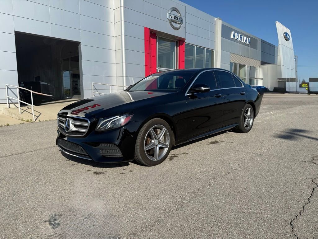 Used 2017 Mercedes-Benz E 300 4MATIC image 1