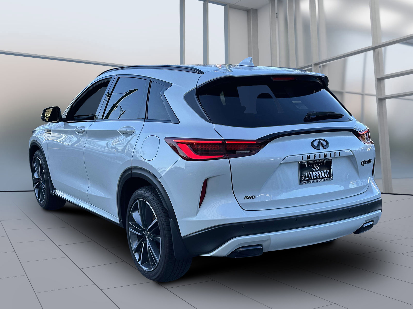 Used 2025 INFINITI QX50 Sport image 7