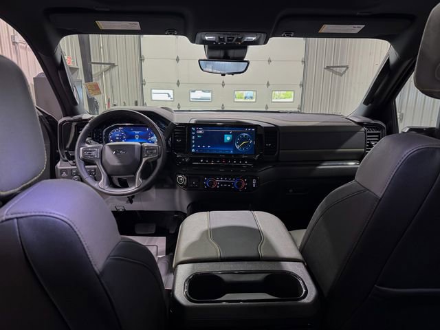 Used 2025 Chevrolet Silverado 2500 ZR2 w/ Technology Package AWD/4WD image 20