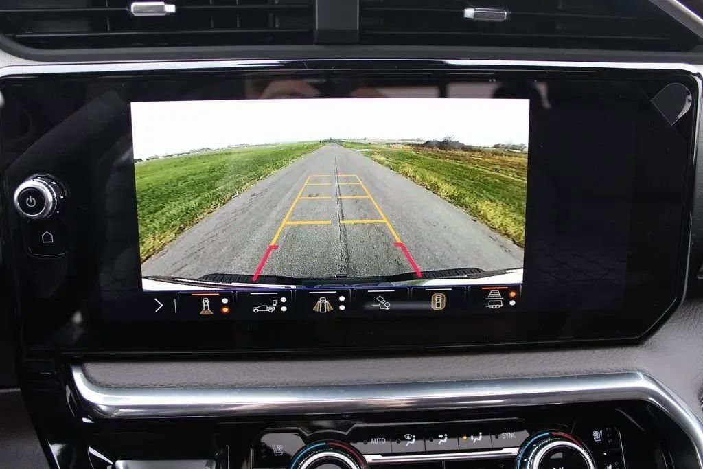 New 2026 GMC Sierra 3500 Denali image 18