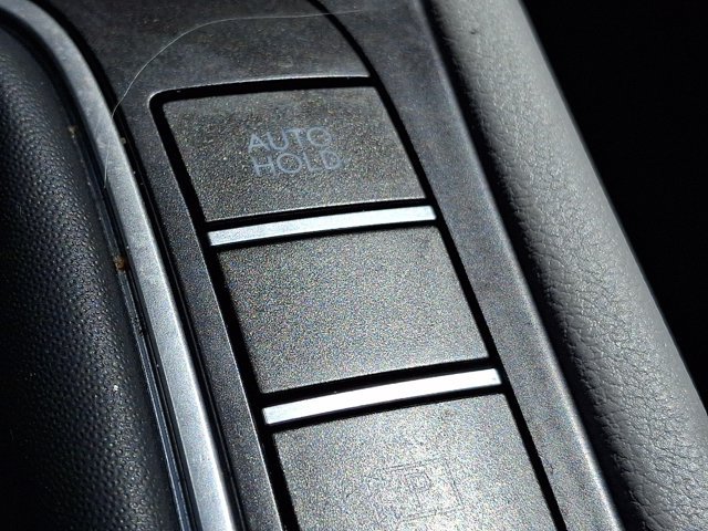 Used 2025 Hyundai Kona SEL AWD/4WD image 24