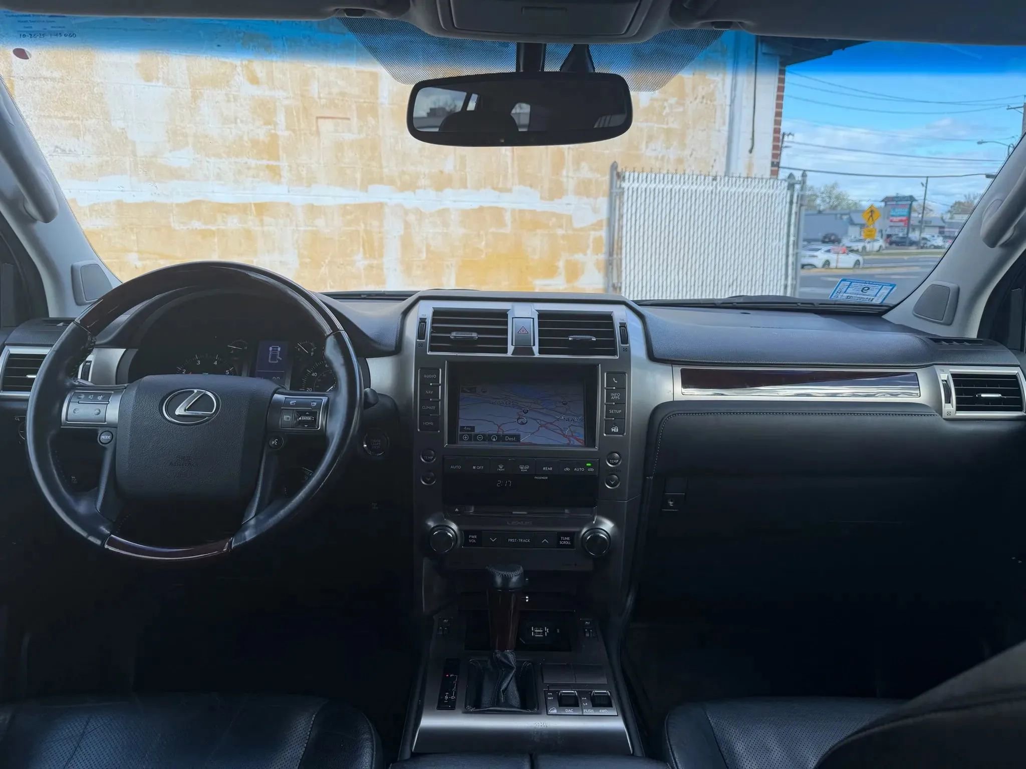 Used 2015 Lexus GX 460 Premium image 17
