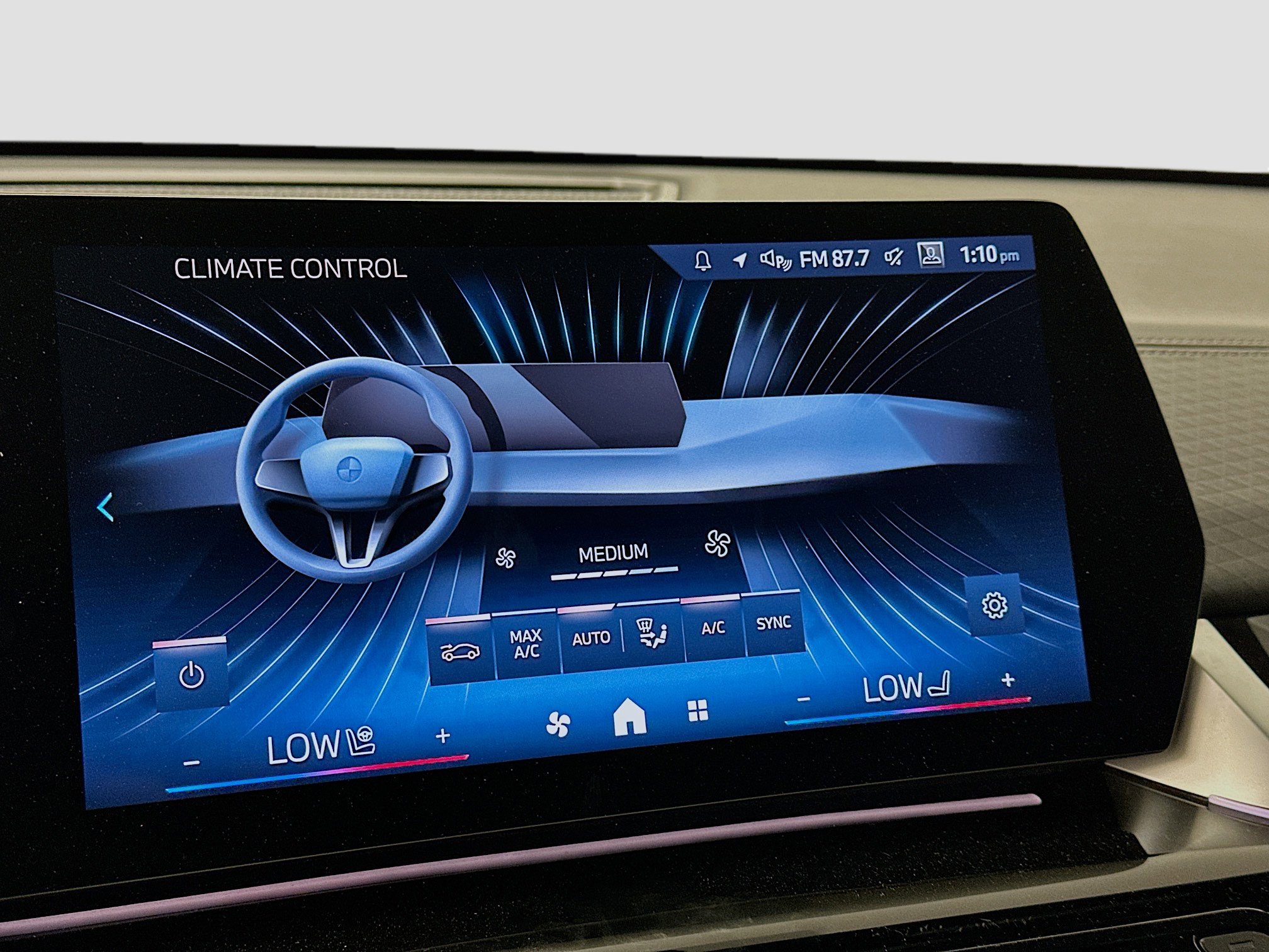 Used 2025 BMW X2 xDrive28i image 23