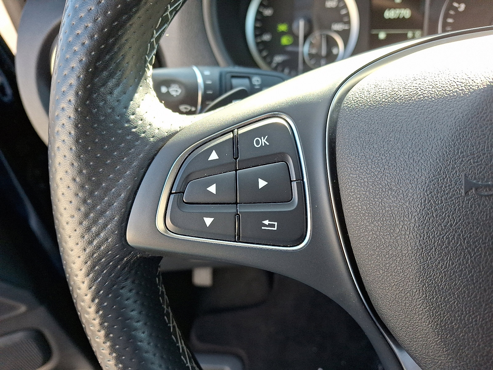 Certified 2021 Mercedes-Benz Metris Passenger image 20