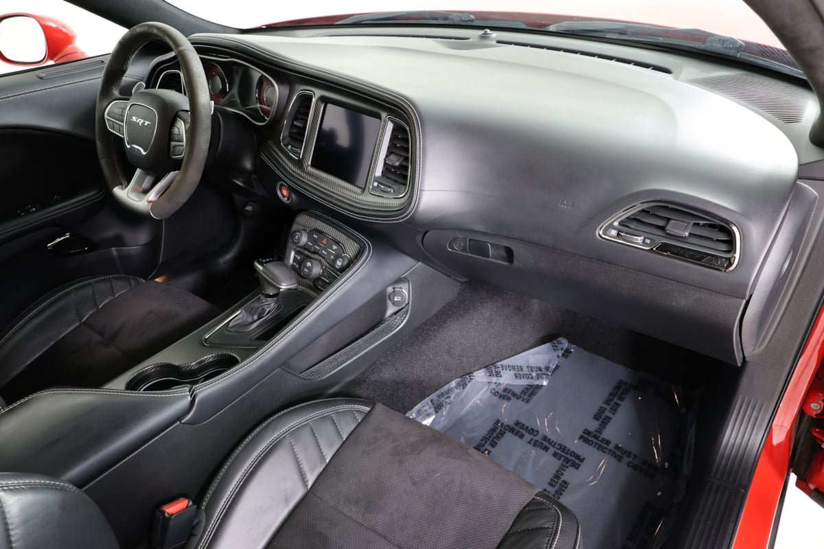 Used 2021 Dodge Challenger SRT Hellcat w/ Plus Package RWD image 30