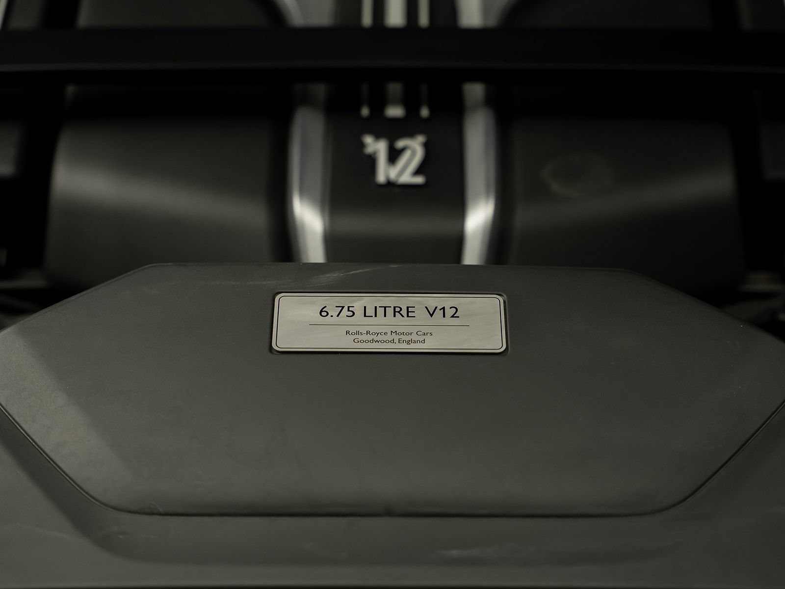Used 2023 Rolls-Royce Cullinan Black Badge w/ Dark Exterior Package AWD/4WD image 64
