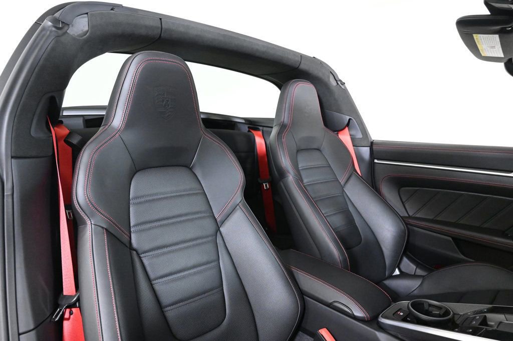 Certified 2022 Porsche 911 Targa 4S image 19