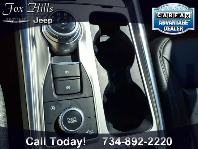 Used 2021 Ford Explorer XLT w/ Equipment Group 202A AWD/4WD image 24