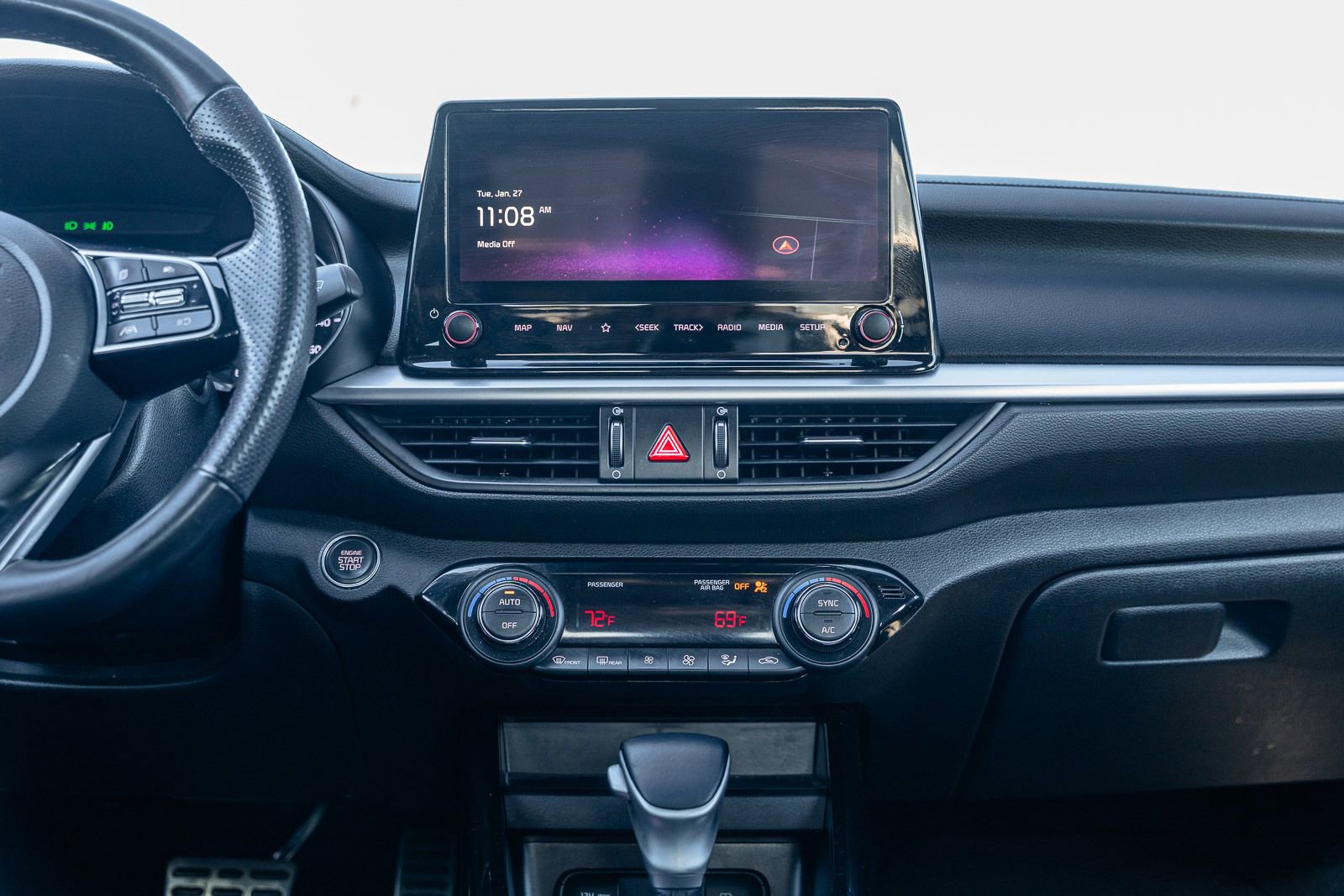 Used 2023 Kia Forte GT-Line image 29