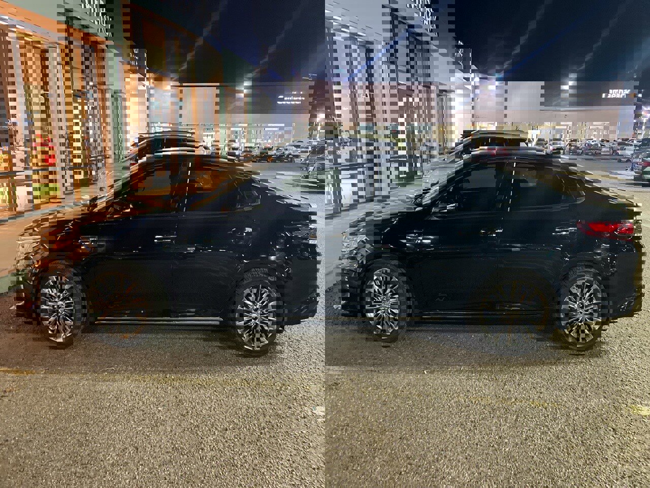 Used 2016 Kia Optima SX w/ Chrome Wheel Package