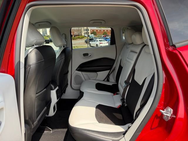 Used 2017 Jeep Compass Latitude w/ Popular Equipment Group image 26