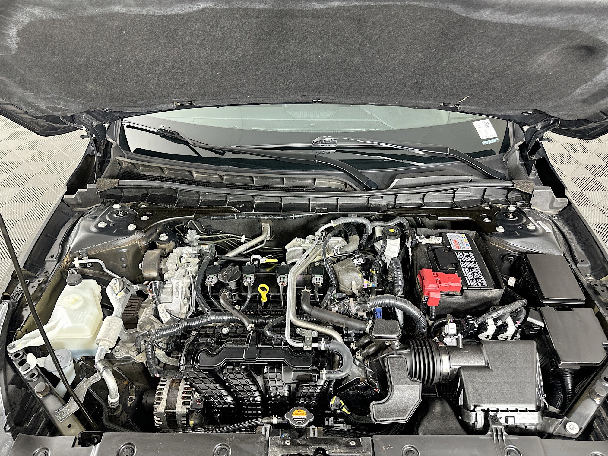 Used 2024 Nissan Altima 2.5 SV image 31