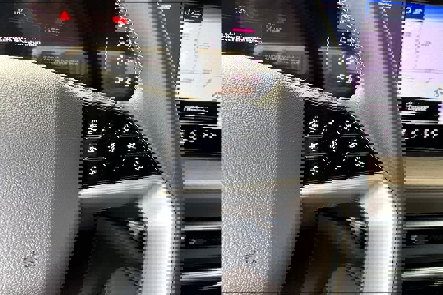 Certified 2025 Audi Q5 Premium w/ Convenience Package image 23