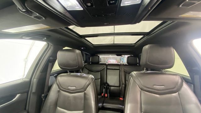 Used 2025 Cadillac XT5 Premium Luxury image 33