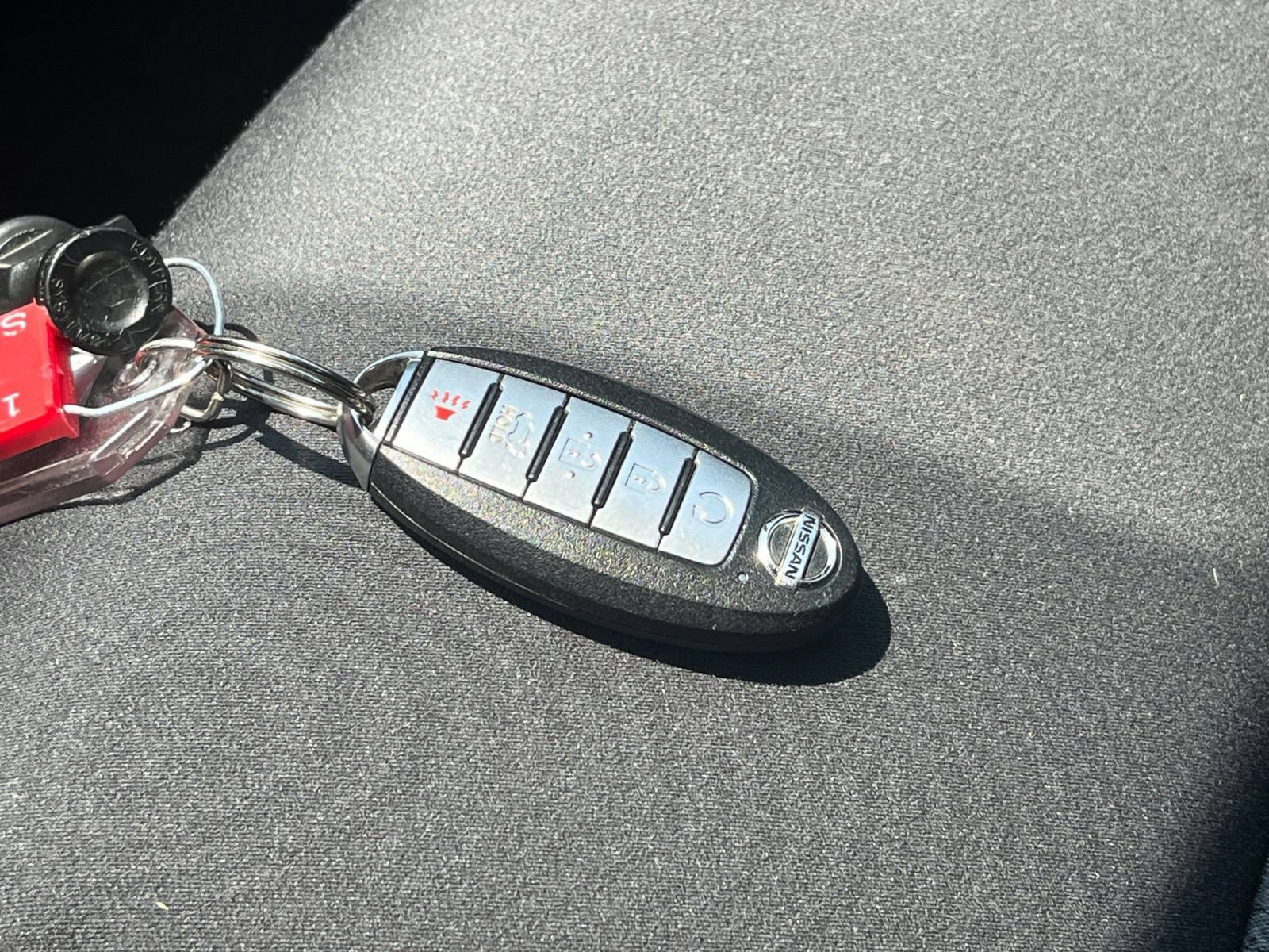 Used 2025 Nissan Altima 2.5 SV FWD image 20