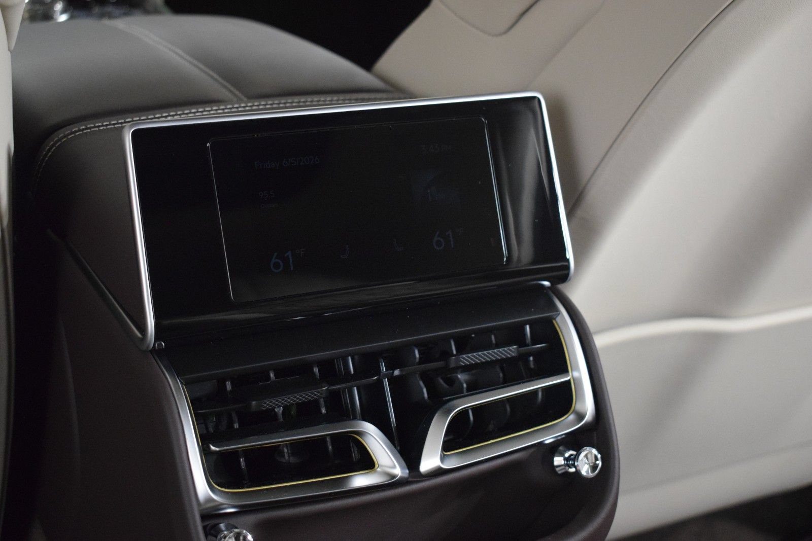 New 2026 Bentley Flying Spur Plug-In Hybrid AWD/4WD image 22