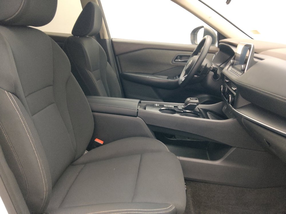 Used 2023 Nissan Rogue S FWD image 21