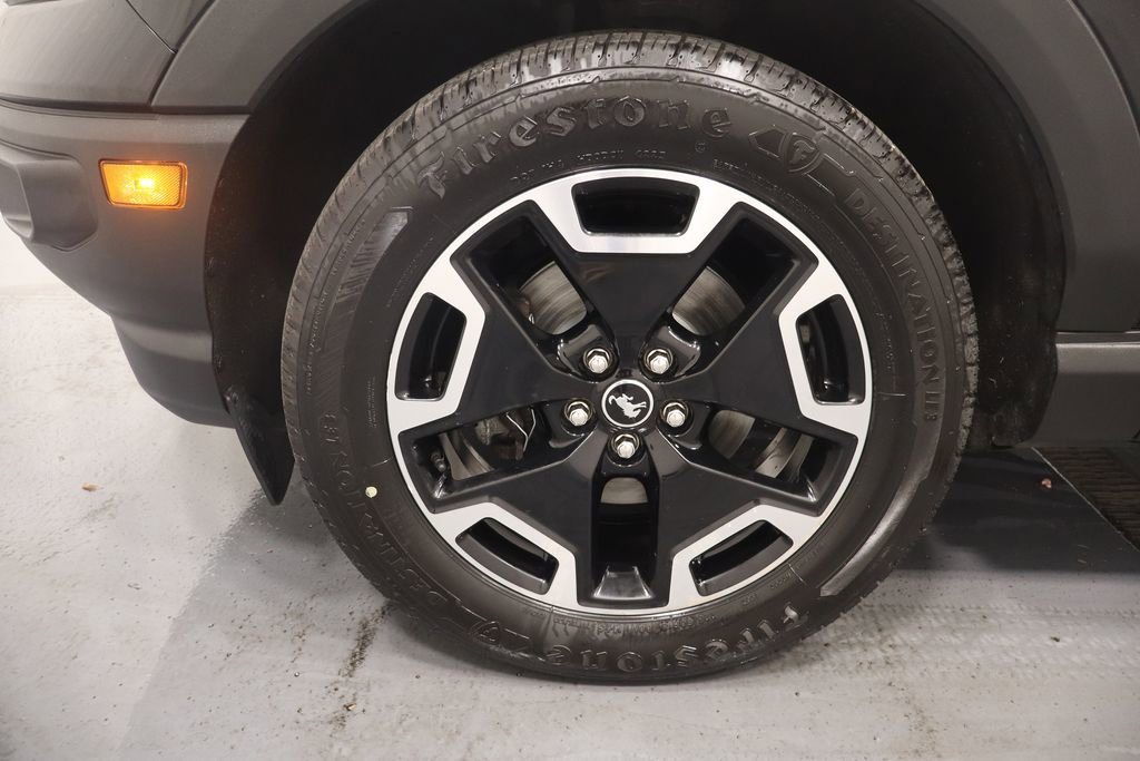 Used 2021 Ford Bronco Sport Outer Banks w/ Outer Banks Package (96D) image 24