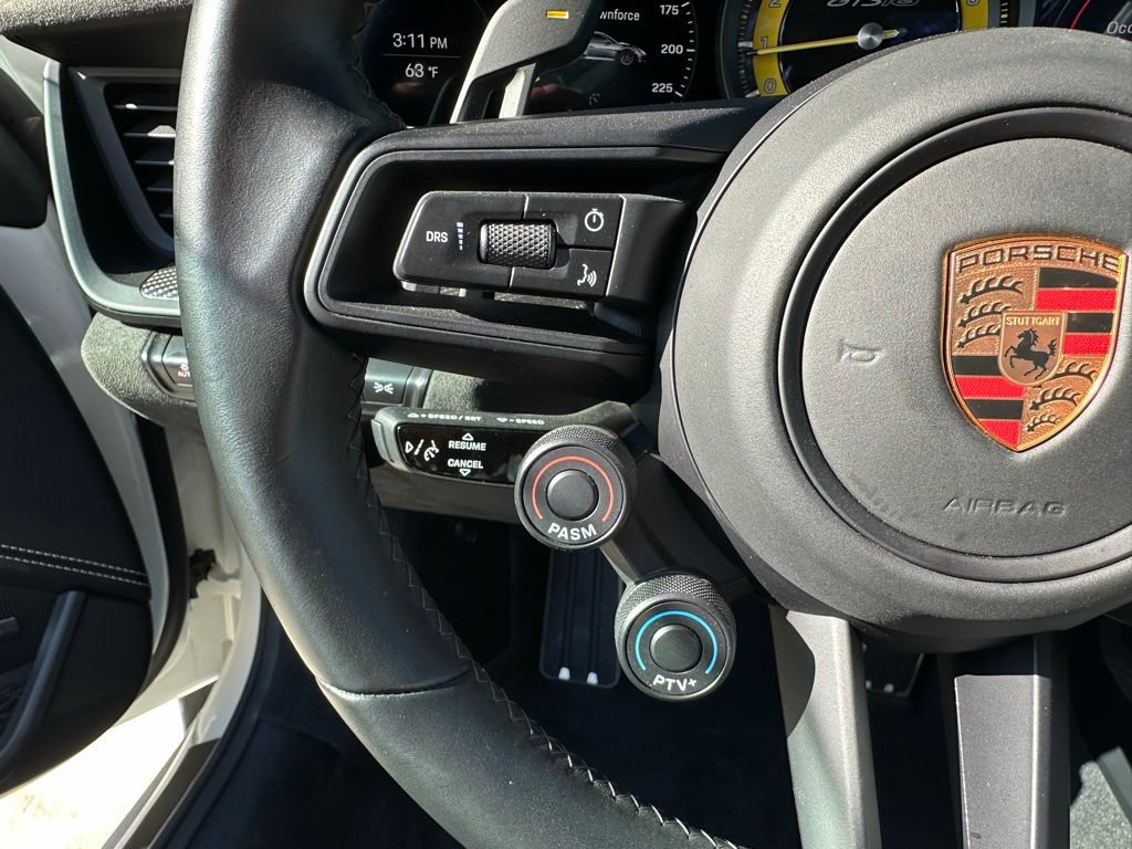 Certified 2025 Porsche 911 GT3 RS RWD image 18