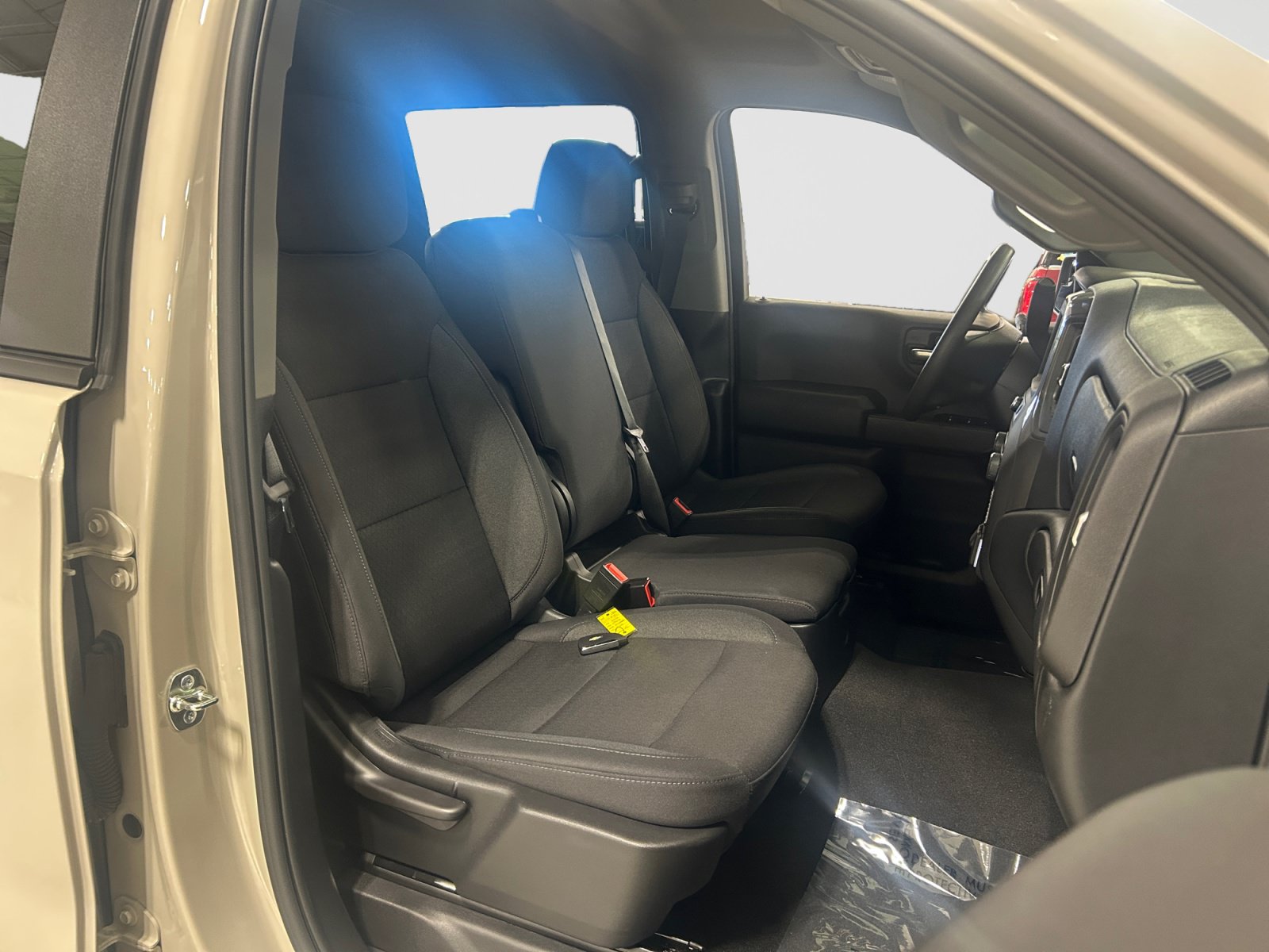 Used 2026 Chevrolet Silverado 1500 Custom RWD image 22