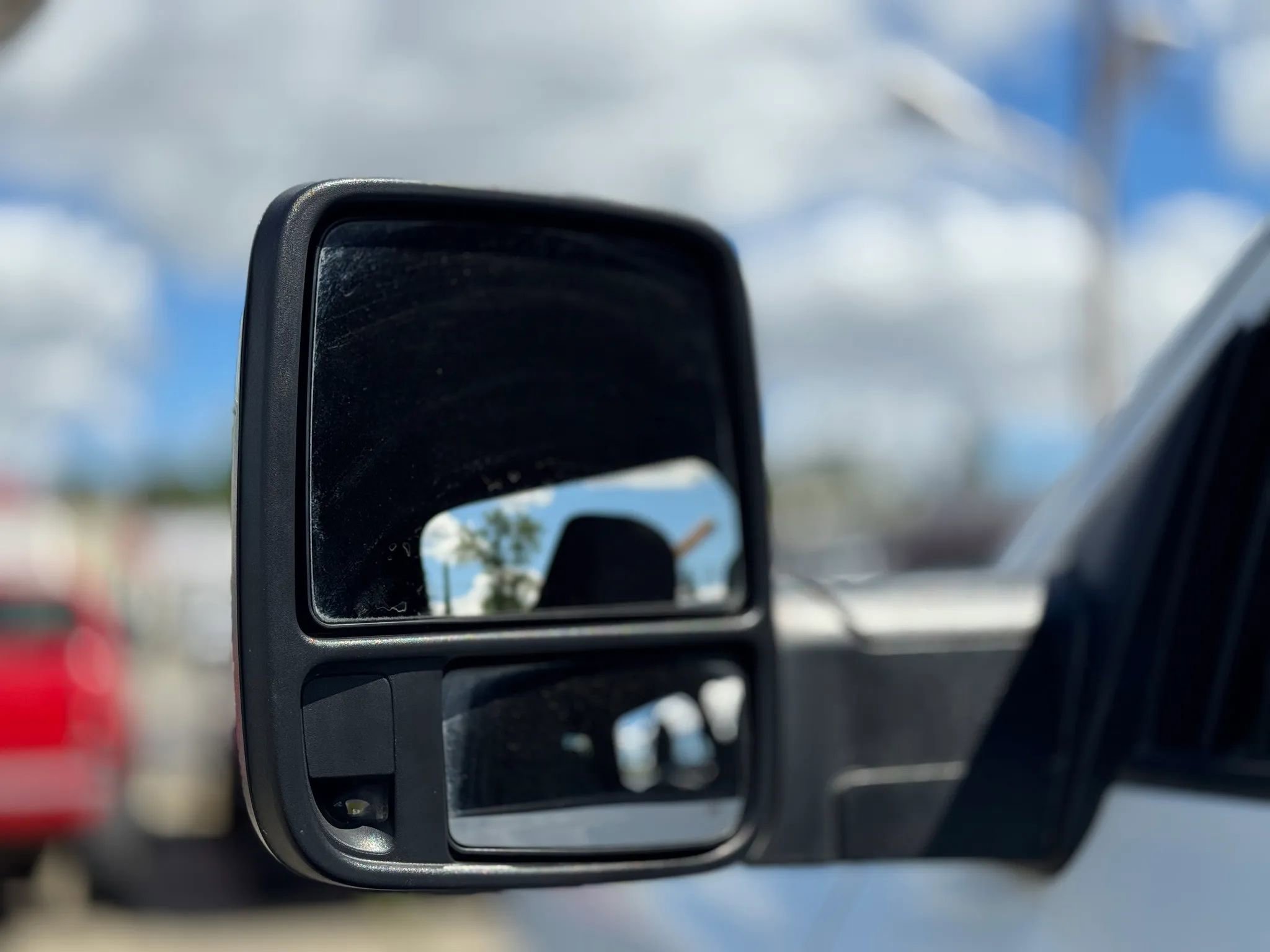 Used 2024 RAM 2500 Big Horn AWD/4WD image 11