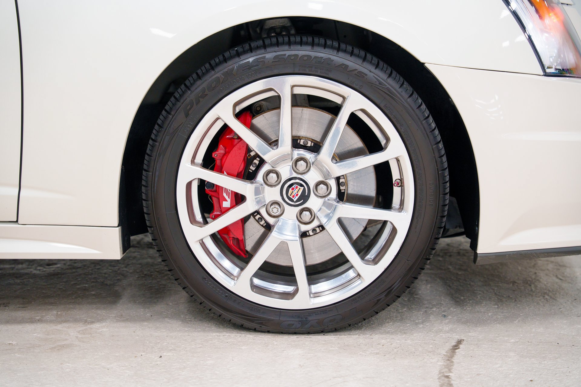 Used 2013 Cadillac CTS V RWD image 34