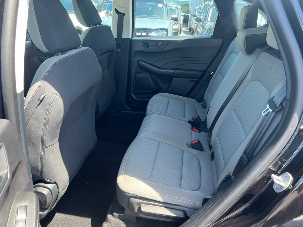 Certified 2022 Ford Escape S AWD/4WD image 15