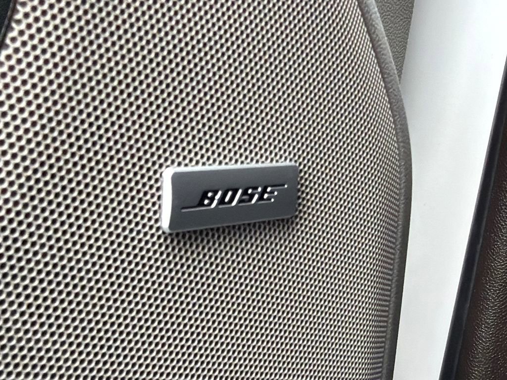 Used 2021 GMC Yukon SLT w/ SLT Luxury Plus Package image 41